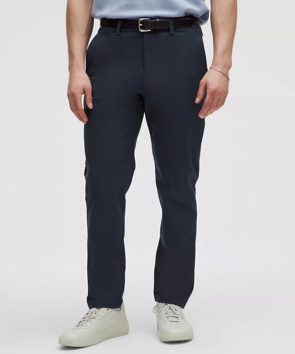 Lululemon Men’s ABC Trousers size 38 in Navy